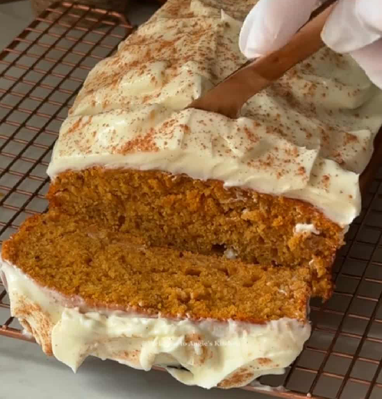 Pumpkin Spice Loaf Cake